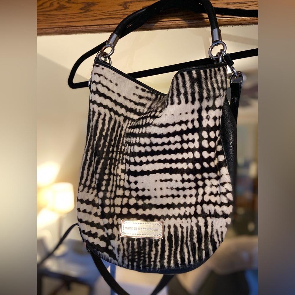 Marc by Marc Jacobs Hobo Bag, good condition. Leather/pony. Silver hardware